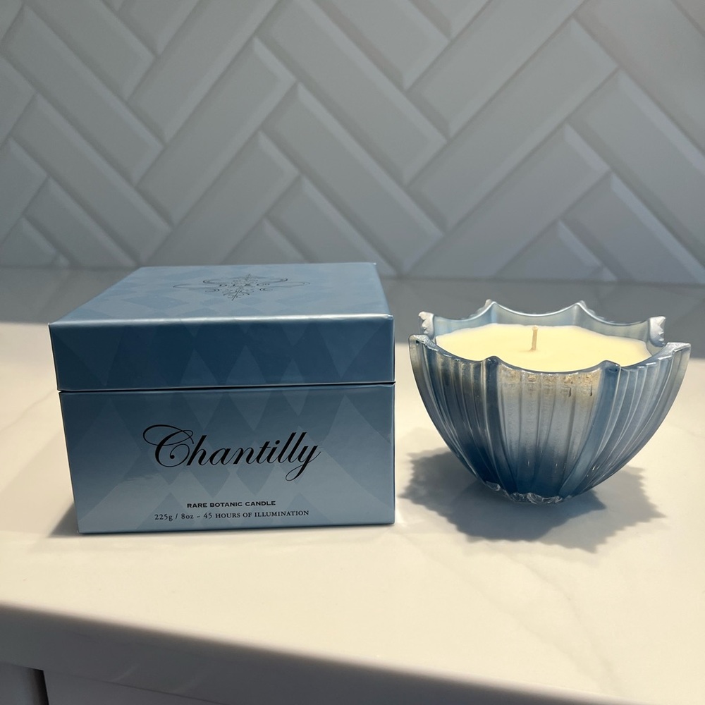 D.L. & Co. Chantilly Scented Candle